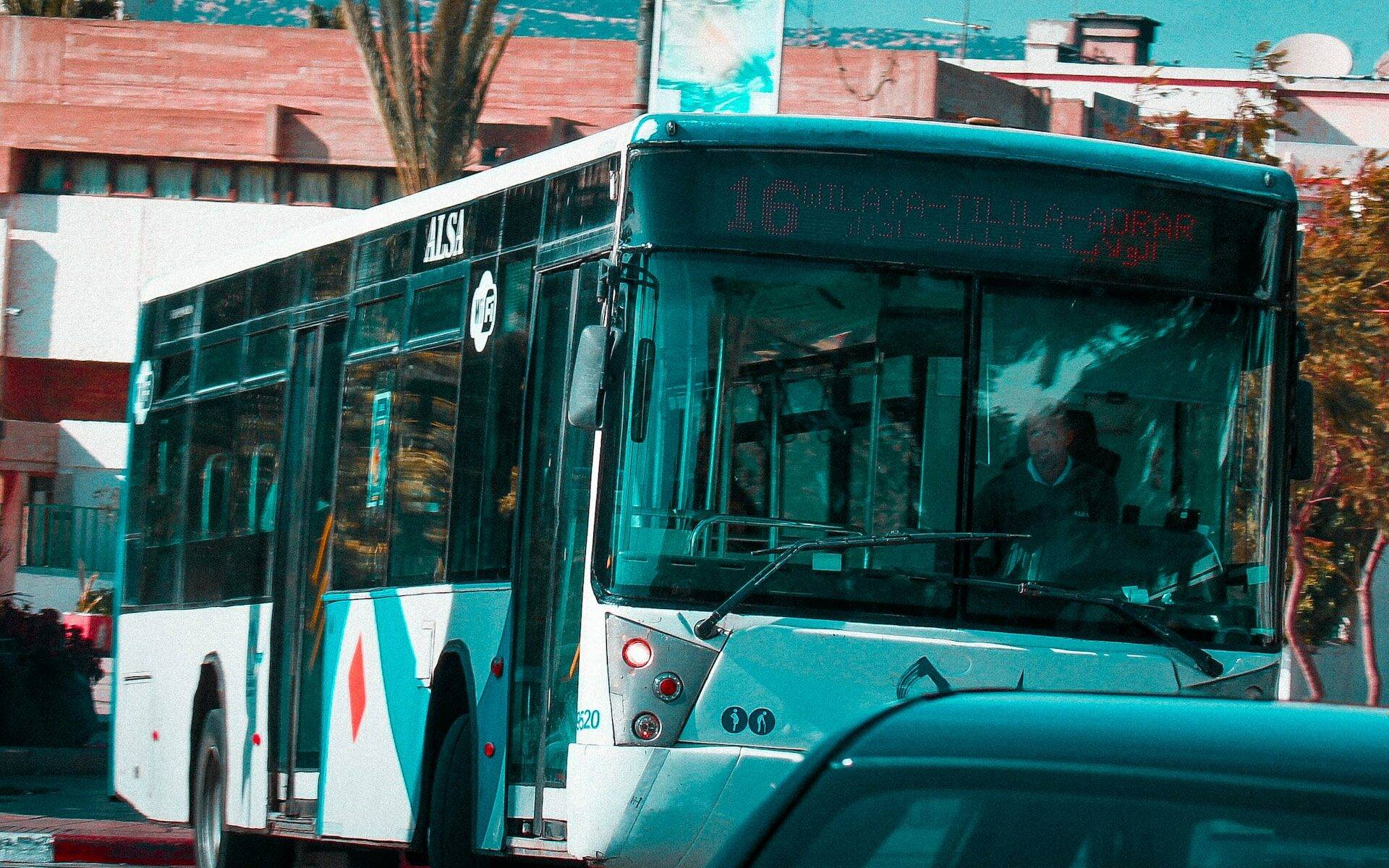 Saving Money on Transportation: Budgeting Tips for Students