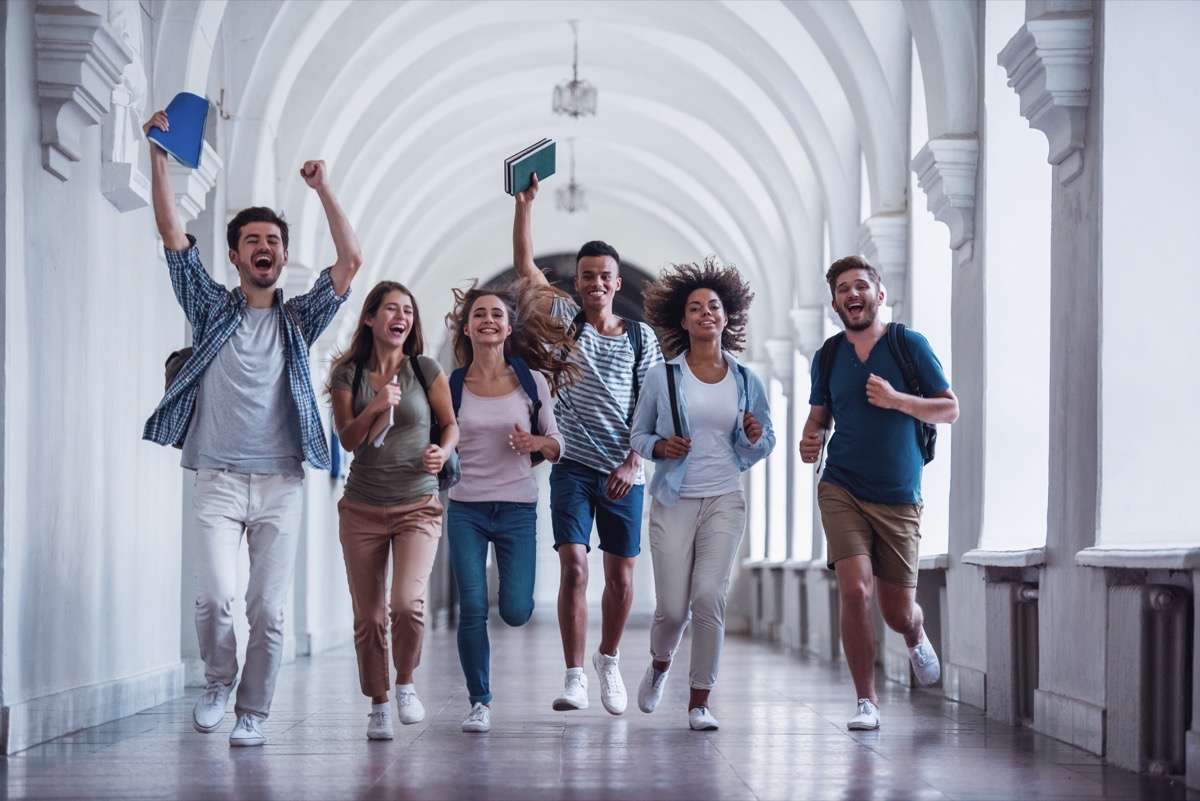 Are International Student Bursaries Available?